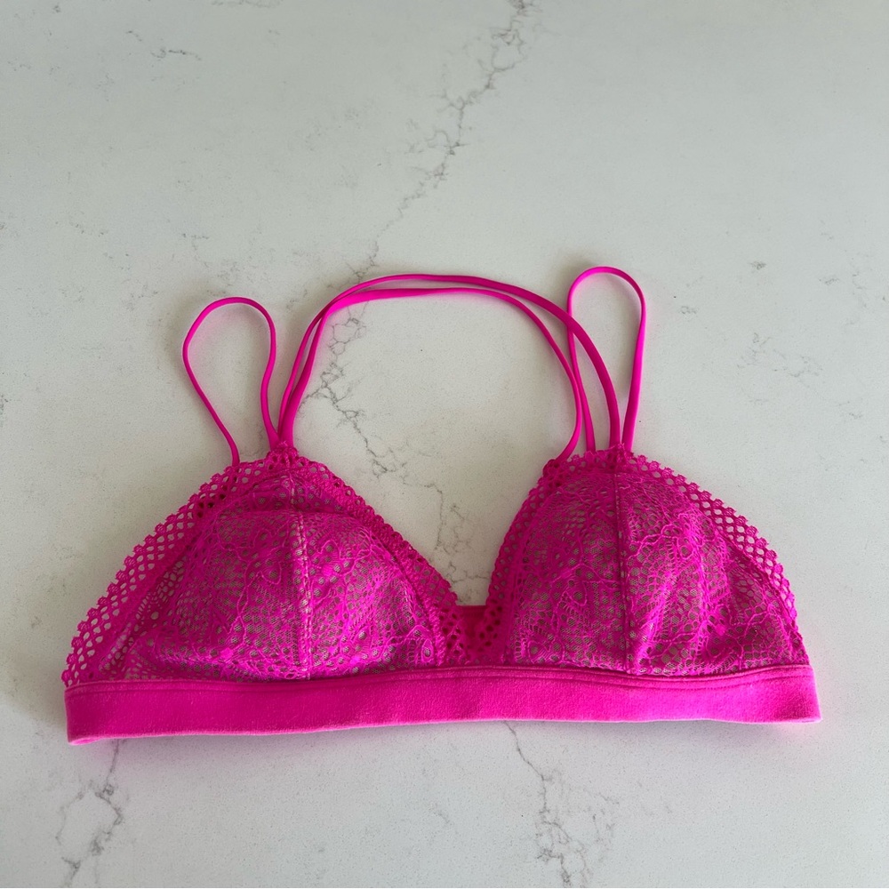 Victoria’s Secret Pullover Pink Lace Bra